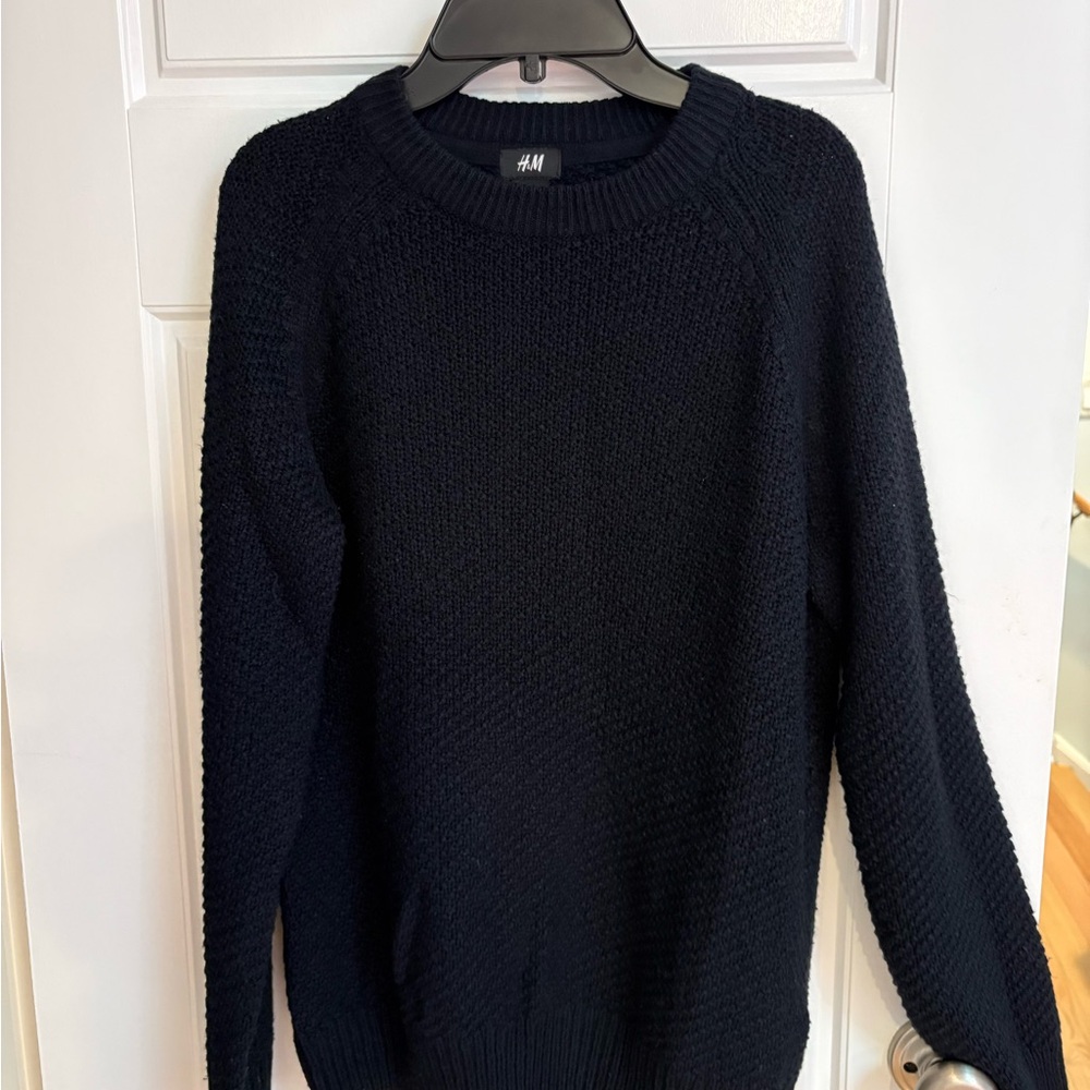 H&M Men's Dark Navy Crewneck Sweater